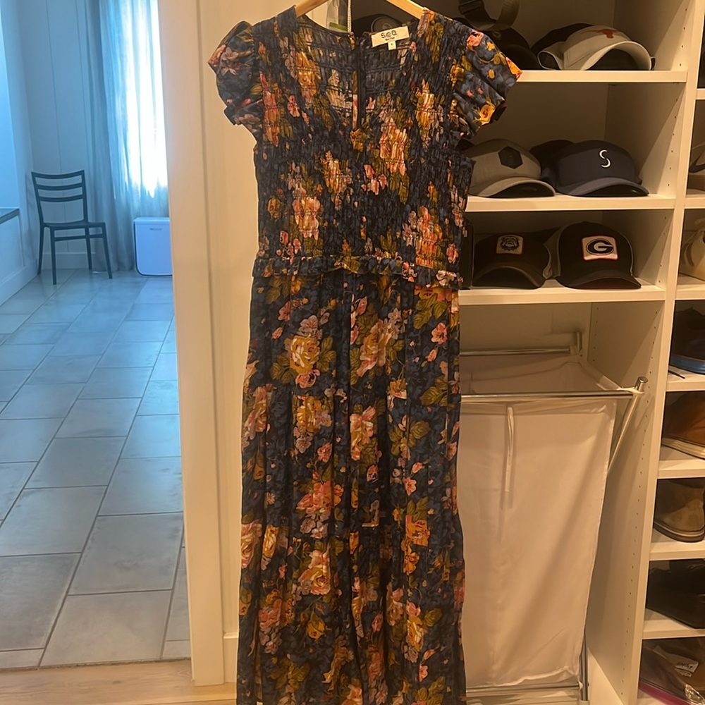 Sea floral Print Smocked Tiered Midi Dress Size 6 Excellent condition